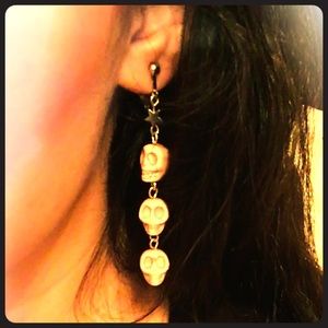 Handmade pink 3 skull earrings HALLOWEEN 👻 💀 🎃!